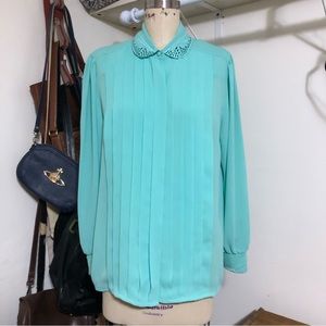 Beautiful vintage blouse from Eaton